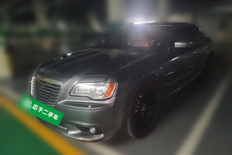 Used Chrysler 300C 2013 3.6L Premium Edition