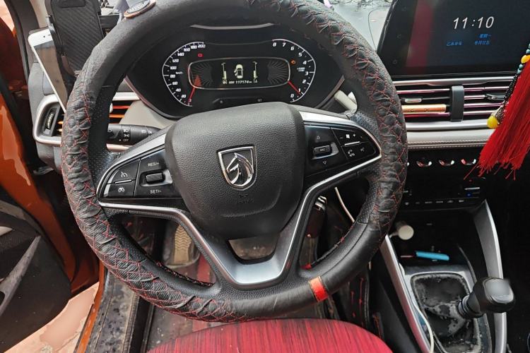 Used Baojun 510 2017 1.5L Manual Fashion Model
