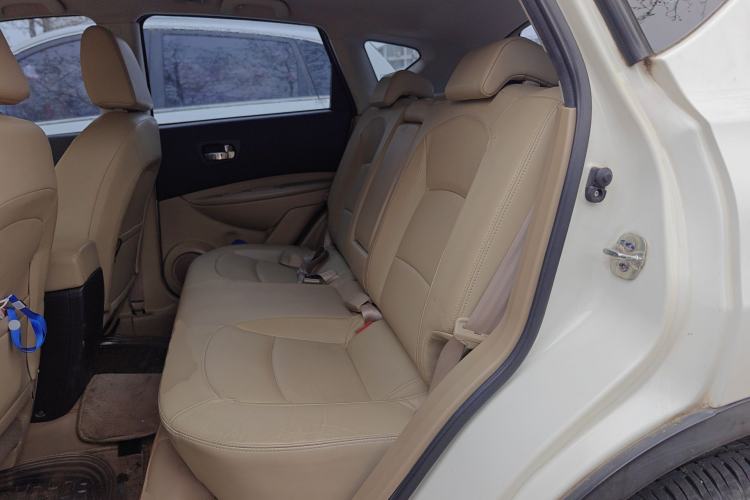 Used Nissan Qashqai 2011 2.0 XV Tigre CVT 4WD
