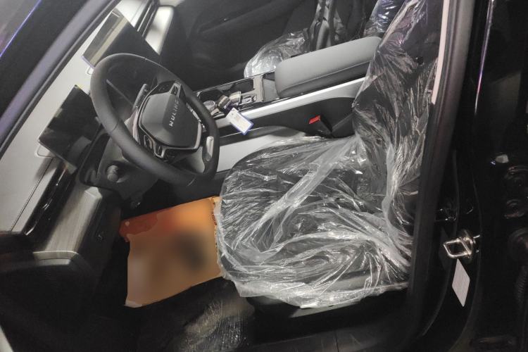 Used Wuling Xingguang 2024 Co-Creation Edition 510 Advanced Model