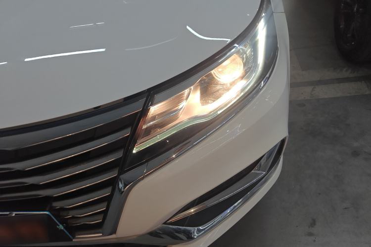 Used Roewe i6 2020 PLUS 1.6L CVT 4G Connected Glory Flagship Edition
