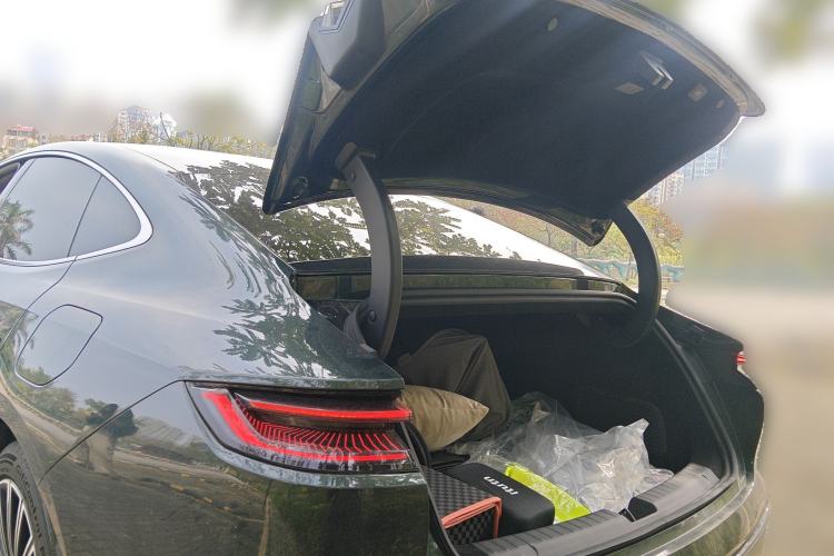 Used Geely Galaxy Galaxy 8 2025 130km EM-i Flagship Edition