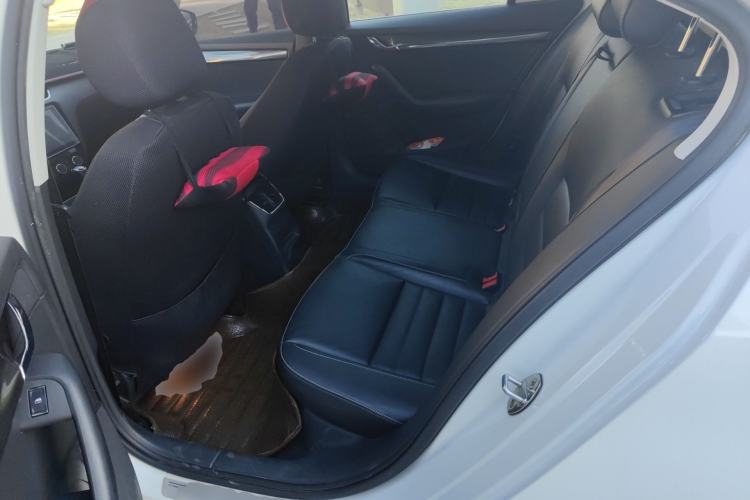 Used Skoda Octavia 2015 1.6L Automatic Yijun Edition