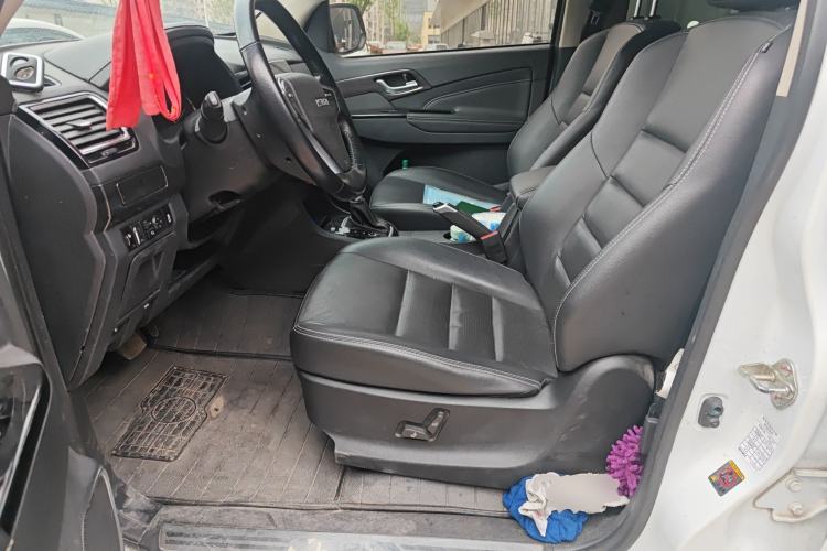 Used Isuzu mu-X 2018 1.9T Diesel Automatic 2WD Enjoyment Edition 7 Seats Left Front Seat