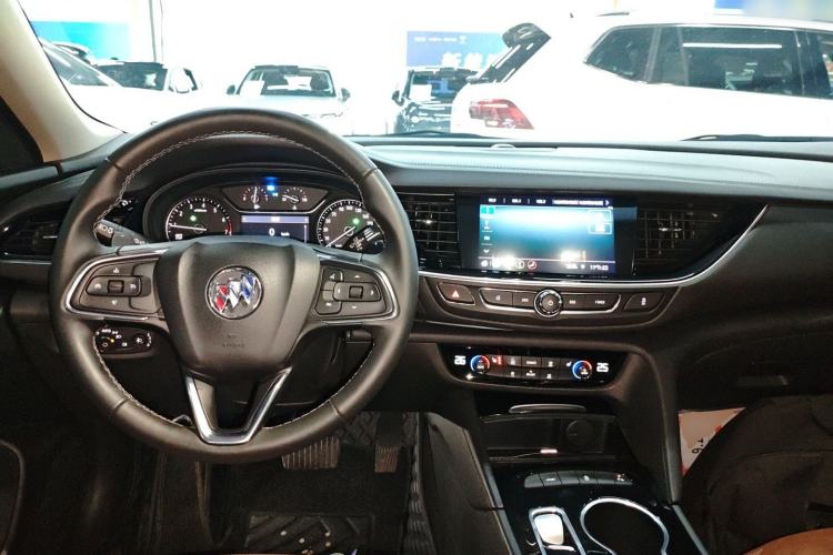 Used Buick Regal 2023 552T Smart Enjoyment Version
