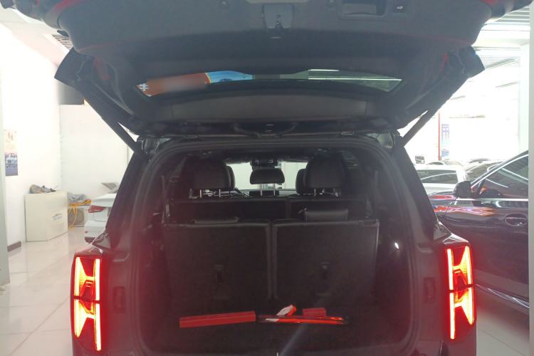 Used GAC Trumpchi GS8 2022 Linghang Series 2.0 TGDI Two-Wheel-Drive Luxury Smart Connectivity Version (7 Seats)