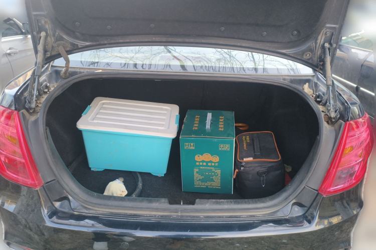 Used Bestune B50 2013 1.6L manual luxury version
