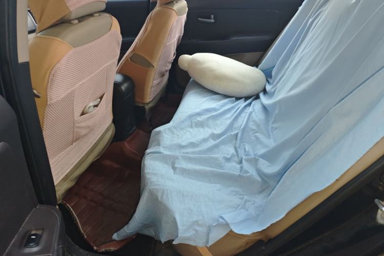 Used Hyundai Celesta 2011 1.6L Manual Comfort Edition
