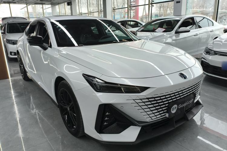 Used CHANGAN UNI-V 2023 1.5T Premium Model