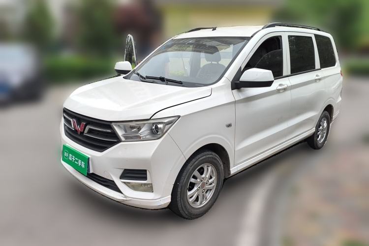 Used Wuling Hongguang 2019 1.5L S Standard Version China VI LAR