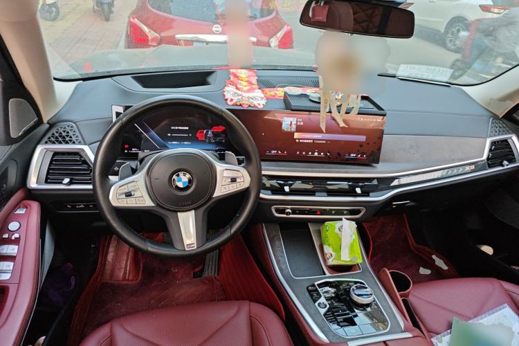 Used BMW X5 2023 xDrive 30Li Luxury M Sport Night Edition Package
