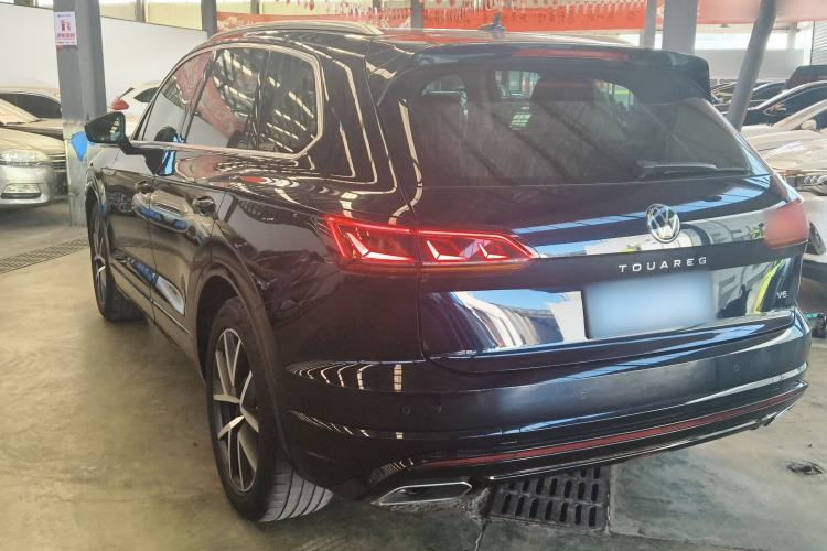 Used Volkswagen Touareg 2021 3.0 TSI Prestige Edition Classic Sport Package Rear Left 45 Deg