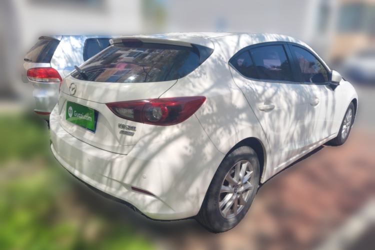 Used Mazda 3 Axela 2017 Hatchback 1.5L Automatic Luxury Model Emission Standard China V Rear Right 45 Deg