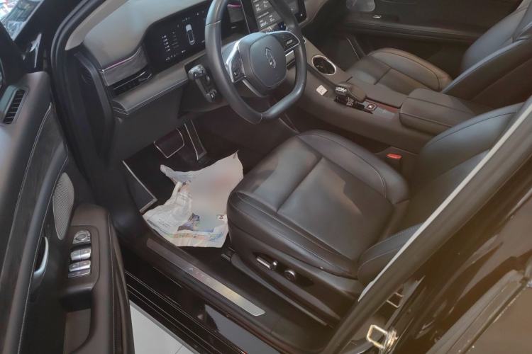 Used Hima AITO M5 2022 Extended-Range Four-Wheel Drive Performance Version Driver Seat