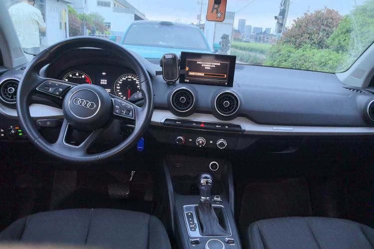 Used Audi Q2L 2020 35 TFSI Ambition Dynamic Edition
