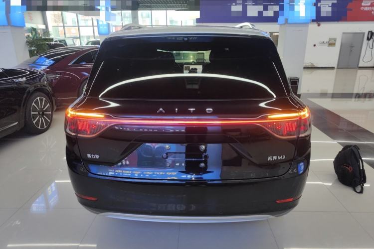 Used Hima AITO M9 2024 Range-Extended Ultra Version 42 kWh 6-Seater Model
