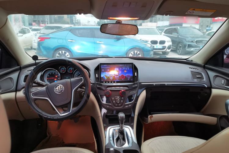 Used Buick Regal 2015 2.0L Leading Fashion Edition