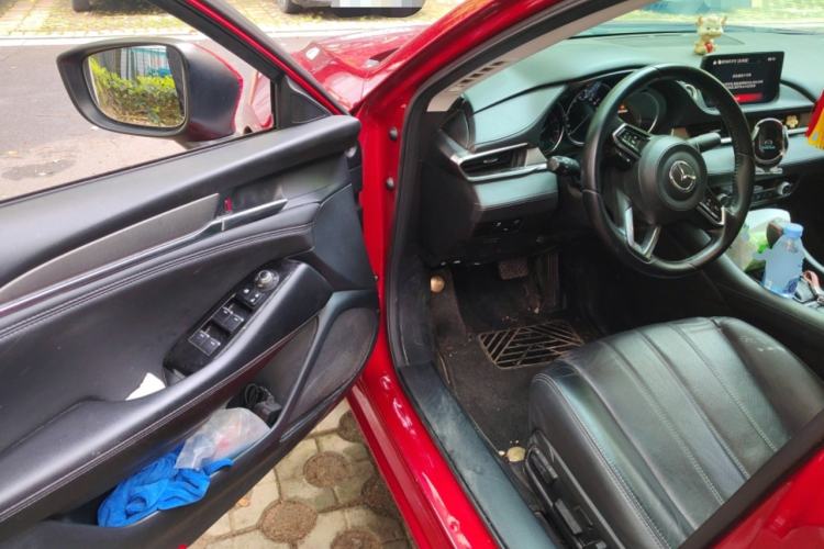 Used Mazda Atenza 2020 2.0L Blue Sky Luxury Edition
