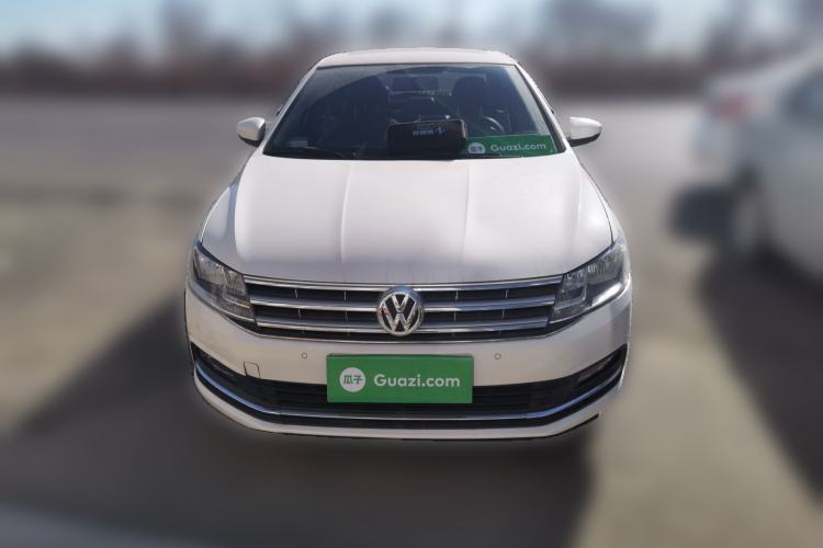 Used Volkswagen Lavida 2017 1.6L Automatic Comfort Edition
