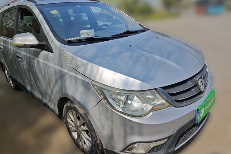 Used Baojun 730 2015 1.8L Manual Luxury Navigation ESP Version 7-seater