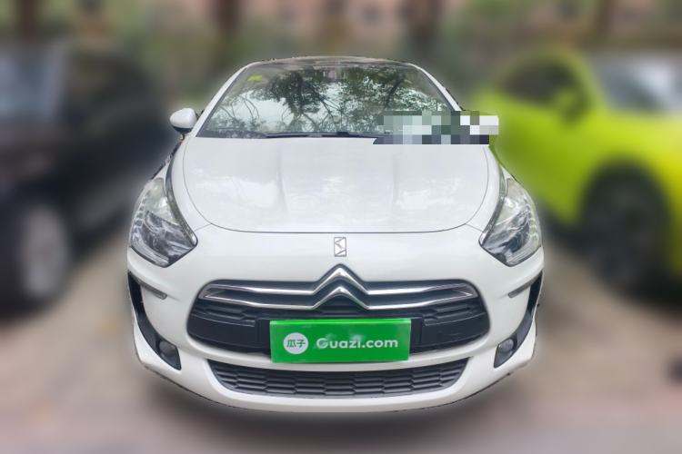 Used DS 5 2013 1.6T Luxury Edition THP200
