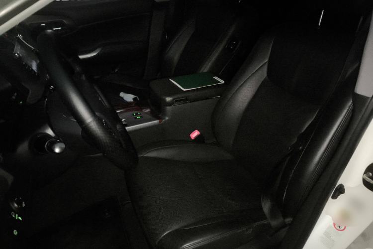 Used Toyota Crown 2012 2.5L Royal Leather Edition Left Front Seat