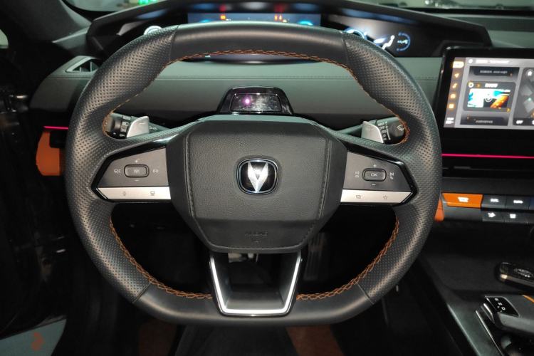 Used CHANGAN UNI-V 2023 1.5T Sport Edition Steering Wheel