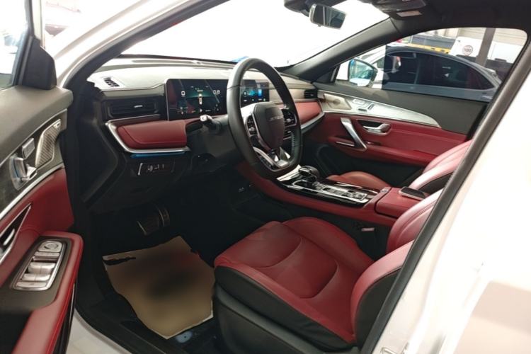 Used JETOUR X70 PLUS 2023 1.6T DCT Stronger PLUS 5-seater