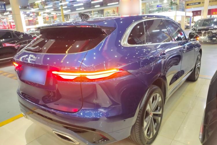 Used Jaguar F-PACE 2021 340 PS R-Dynamic SE
