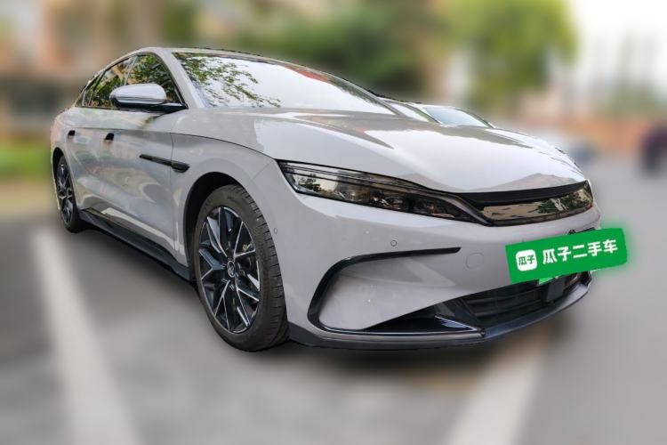 Used BYD Han 2025 DM-i Smart Drive 125KM Prestige Model Front Right 45 Deg