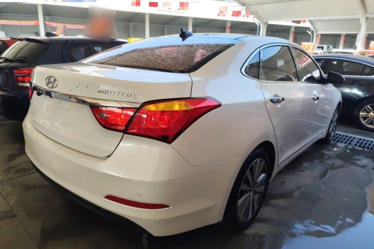 Used Hyundai Mistra 2016 1.8L Automatic Smart GLS Rear Right 45 Deg