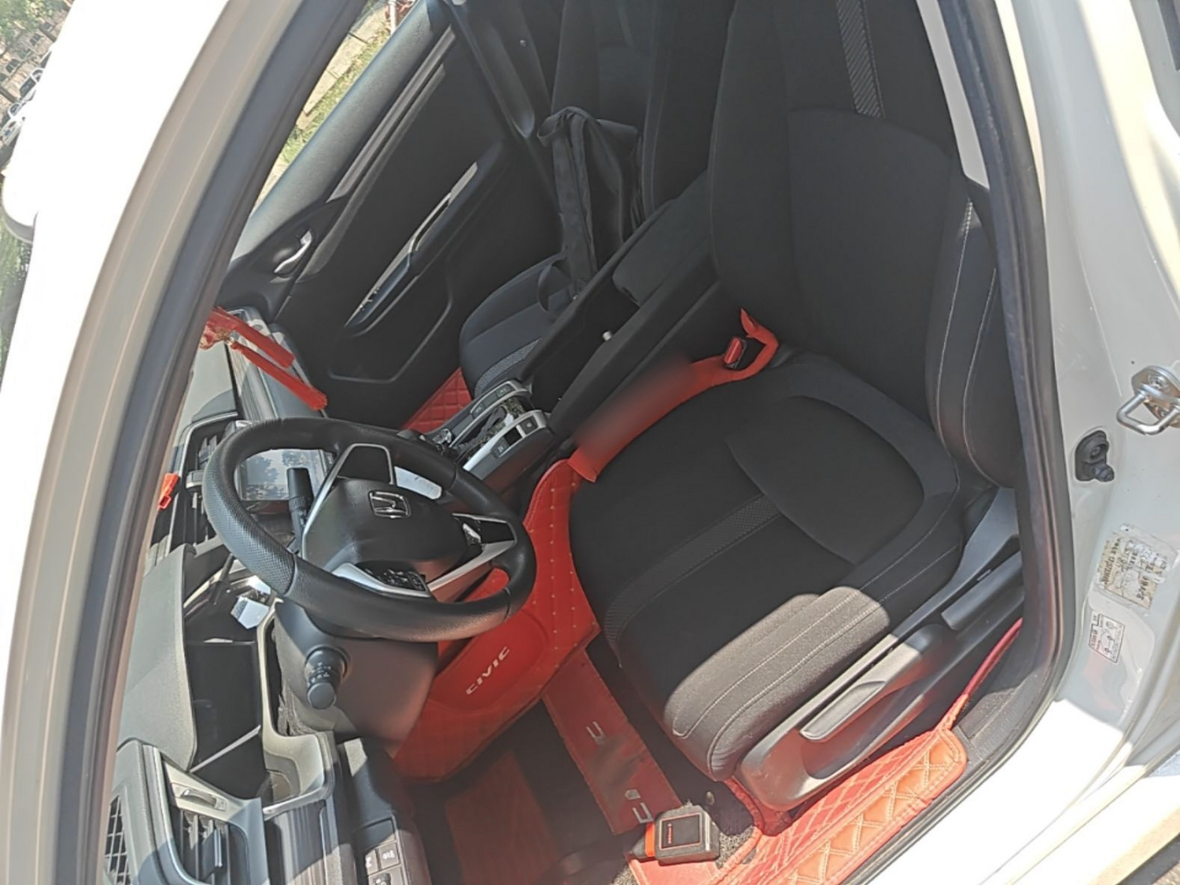 Interior delantero