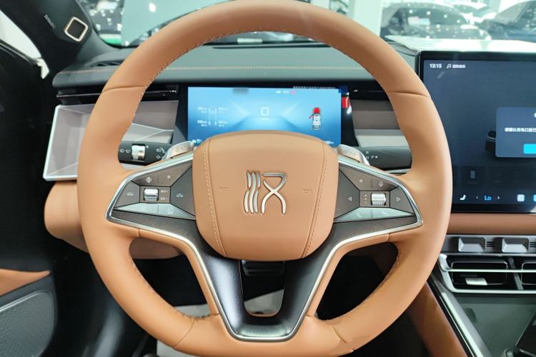 Used BYD Han L 2025 DM-p Four-Wheel-Drive LiDAR Flagship Model Steering Wheel