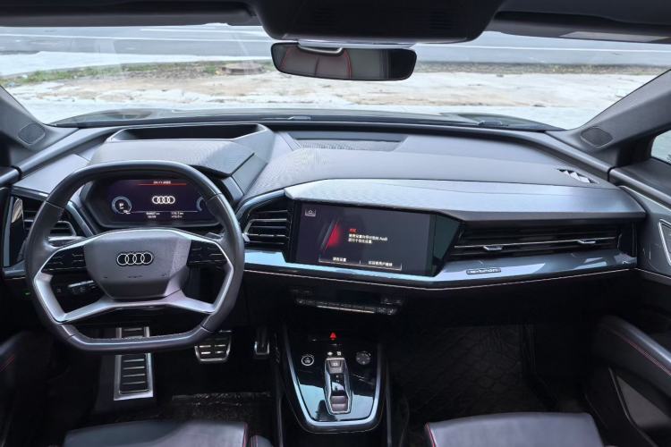 Used Audi Q5 e-tron 2023 40 e-tron Starry Edition Mecha Kit