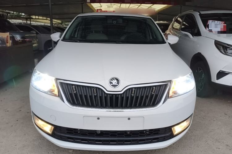 Used Skoda Rapid 2016 1.6L Automatic Chuanxing Edition
