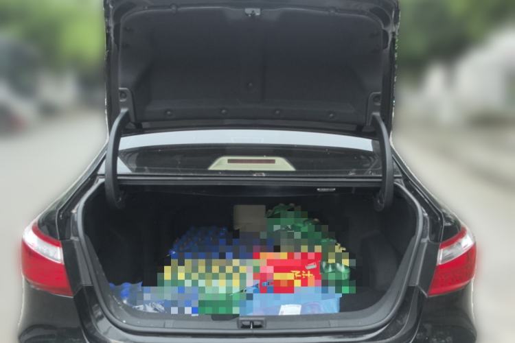 Used CHANGAN Raeton 2014 1.8T Automatic Elite Anniversary Edition China IV Standard
