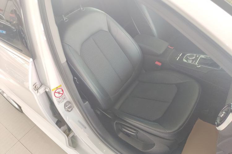 Used Audi A3 2019 Limousine 35 TFSI Fashion Edition China V standard
