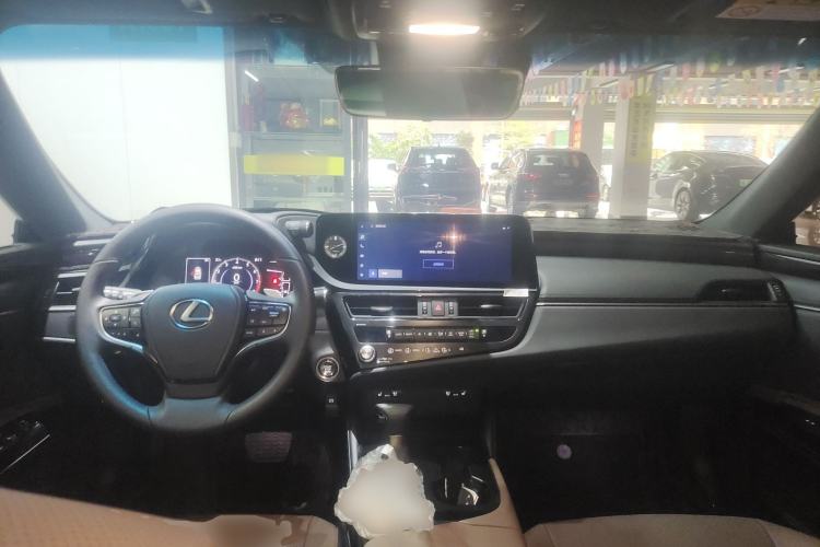 Used Lexus ES 2022 200 Excellence Edition