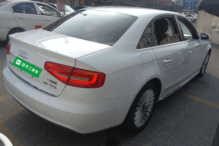 Used Audi A4L 2016 35 TFSI Collector's Edition Automatic Standard Model
