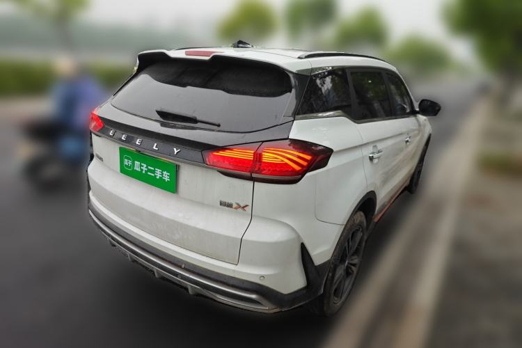 Used Geely Auto Emgrand X7 Sport 2022 Boyue X 1.8TD DCT ZhiZun Edition
