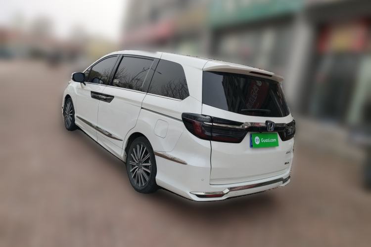 Used Honda Elysion 2022 2.0L eHEV Luxury Edition Rear Left 45 Deg