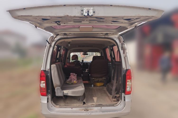 Used Wuling Rongguang V 2016 1.2L Standard Version
