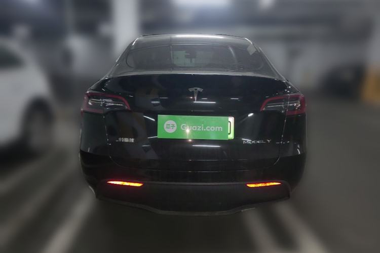 Used Tesla Model Y 2022 Long-Range All-Wheel-Drive Version
