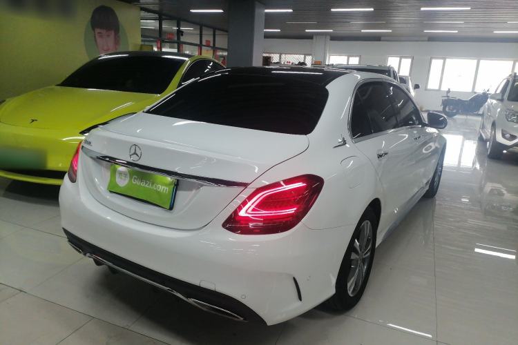 Used Mercedes-Benz C-Class 2019 C 180 L Fashion Edition Sport Version Rear Right 45 Deg