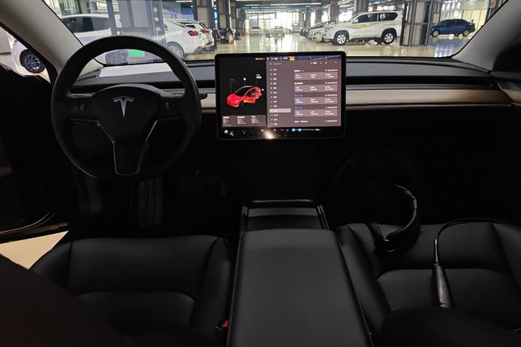 Used Tesla Model 3 2021 Standard Range Rear-Drive Upgraded Version
