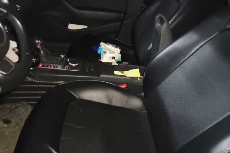 Used Audi A3 2016 Limousine 35 TFSI Ambition Edition Left Front Seat