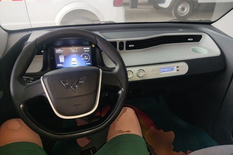 Used Wuling Hongguang MINIEV 2021 Macaron Fashion Model Lithium Iron Phosphate