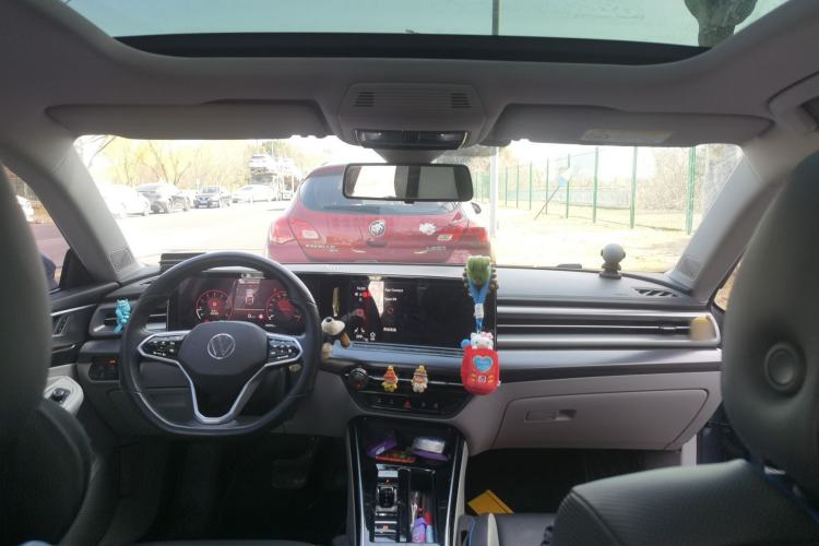 Used Volkswagen Lamando 2022 Lavida L 280TSI DSG Cool & Spicy Edition
