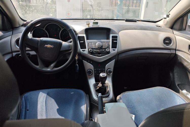 Used Chevrolet Cruze 2012 1.6L SL Grand Edition Manual Transmission
