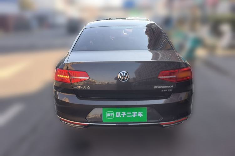 Used Volkswagen Magotan 2018 330TSI DSG Luxury Model
